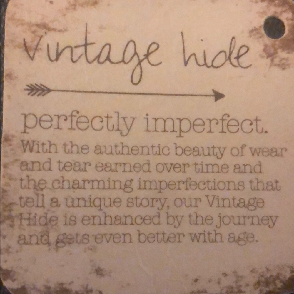 Authentic HOBO Taylor Wallet - Picture 5 of 5